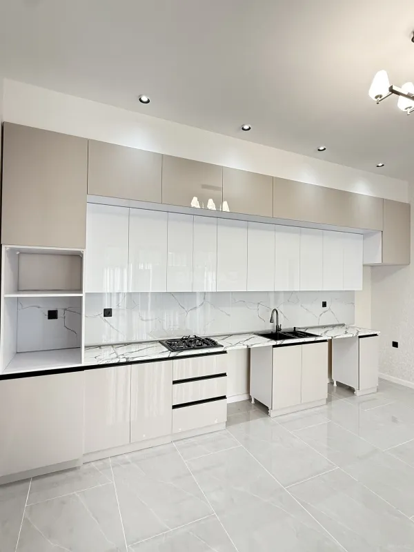 Satılır 4 otaqlı həyət evi 160 m²