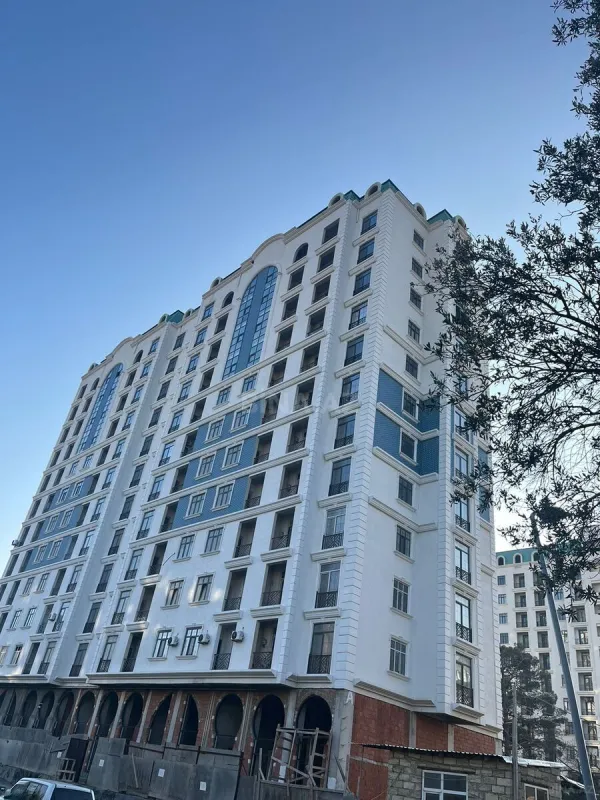 Satılır 2 otaqlı mənzil 82 m²