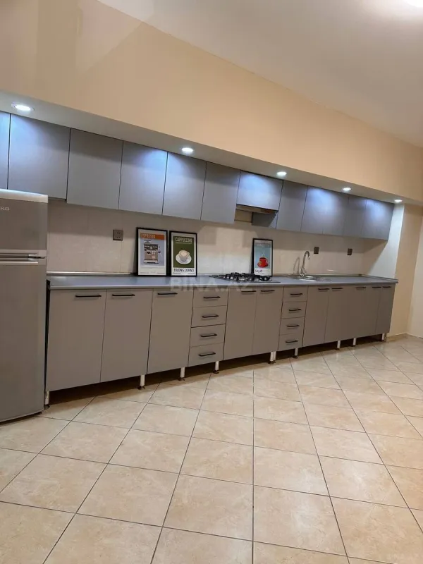 Kirayə verilir 7 otaqlı ofis 281 m²