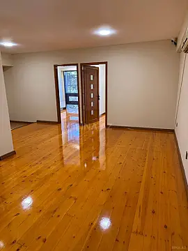 Kirayə verilir 7 otaqlı ofis 281 m²