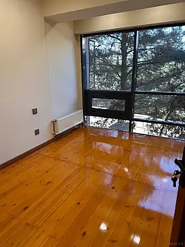 Kirayə verilir 7 otaqlı ofis 281 m²