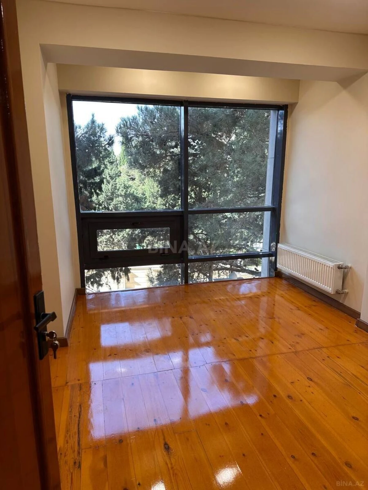 Kirayə verilir 7 otaqlı ofis 281 m²