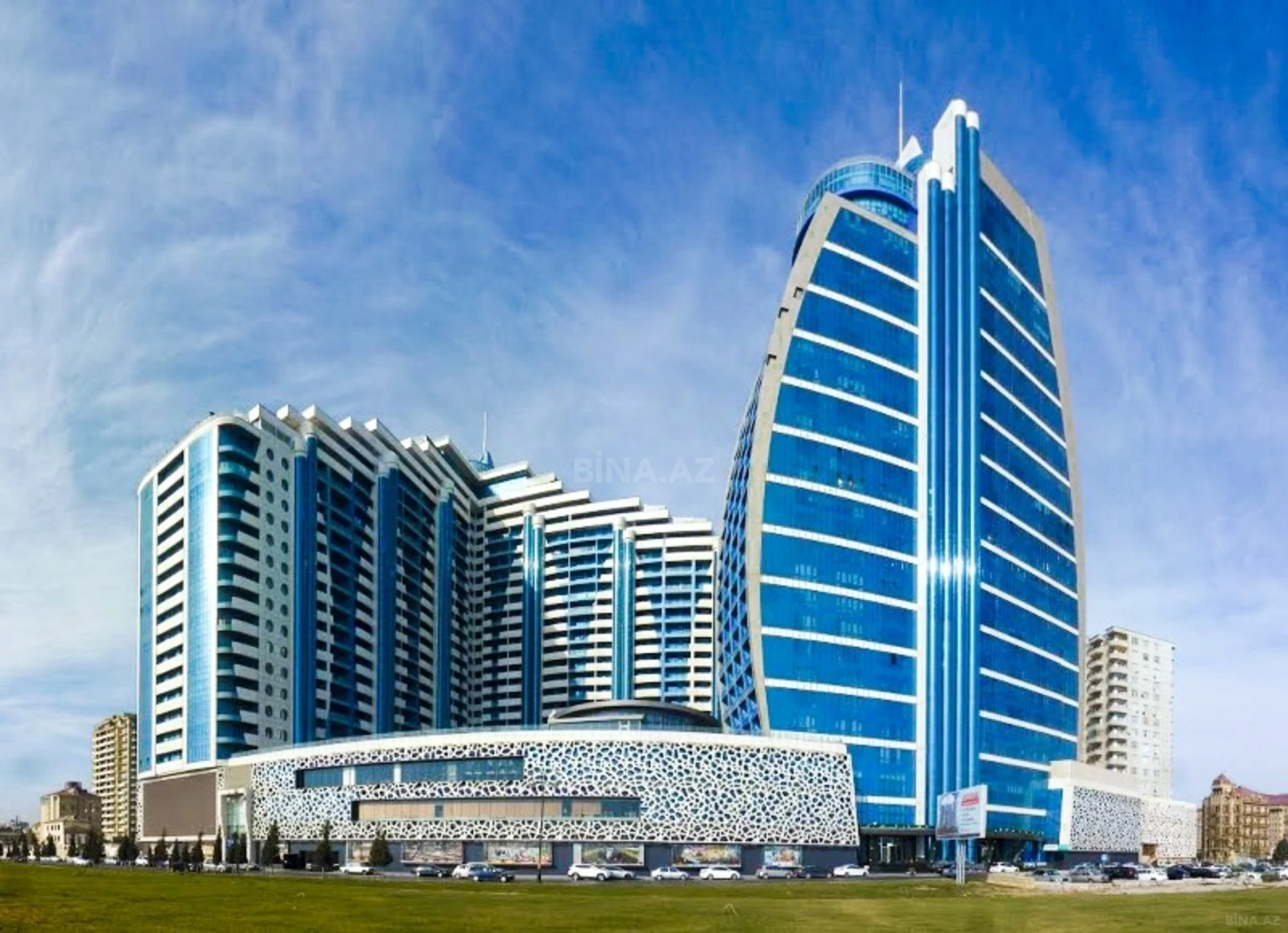 Kirayə verilir 2 otaqlı ofis 106 m²