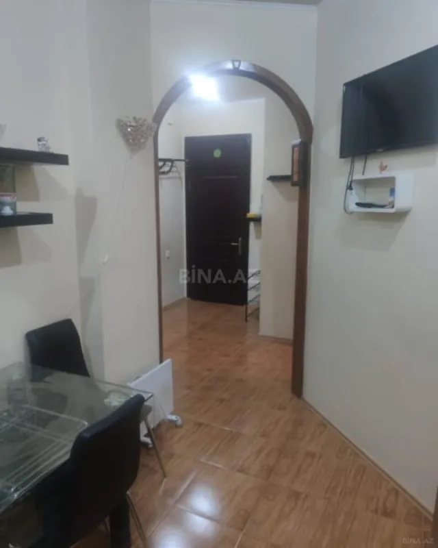 Kirayə verilir 2 otaqlı mənzil 65 m²