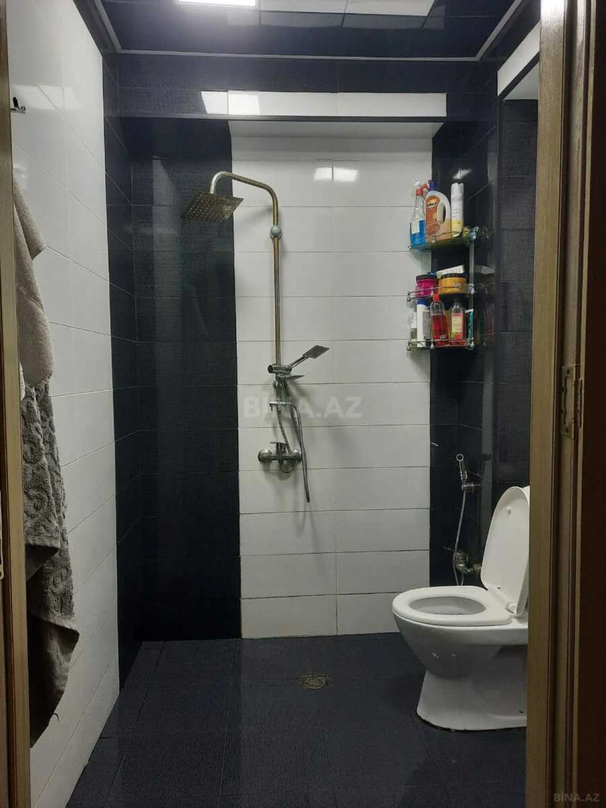 Kirayə verilir 2 otaqlı mənzil 77 m²