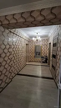 Kirayə verilir 2 otaqlı mənzil 77 m²