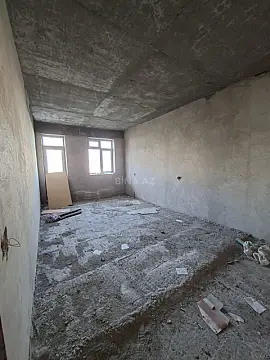 Satılır 2 otaqlı mənzil 78 m²