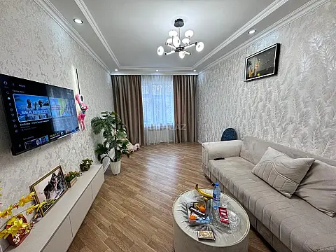 Satılır 2 otaqlı mənzil 65 m²