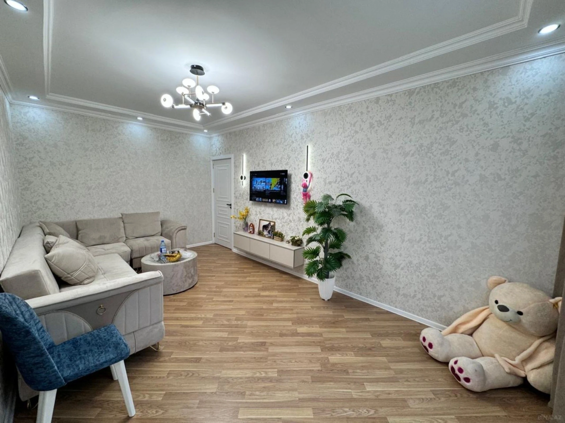 Satılır 2 otaqlı mənzil 65 m²