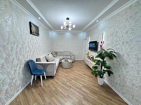 Satılır 2 otaqlı mənzil 65 m²