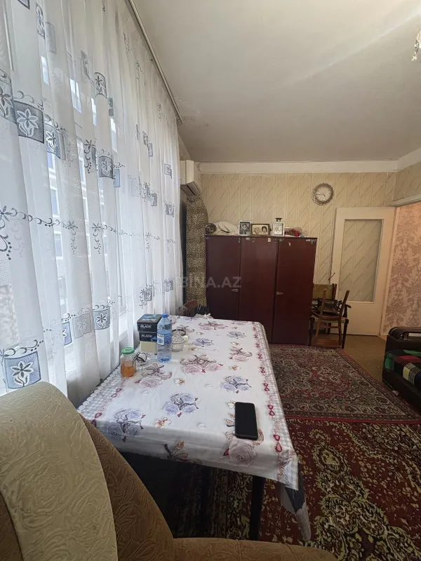 Satılır 1 otaqlı mənzil 40 m²