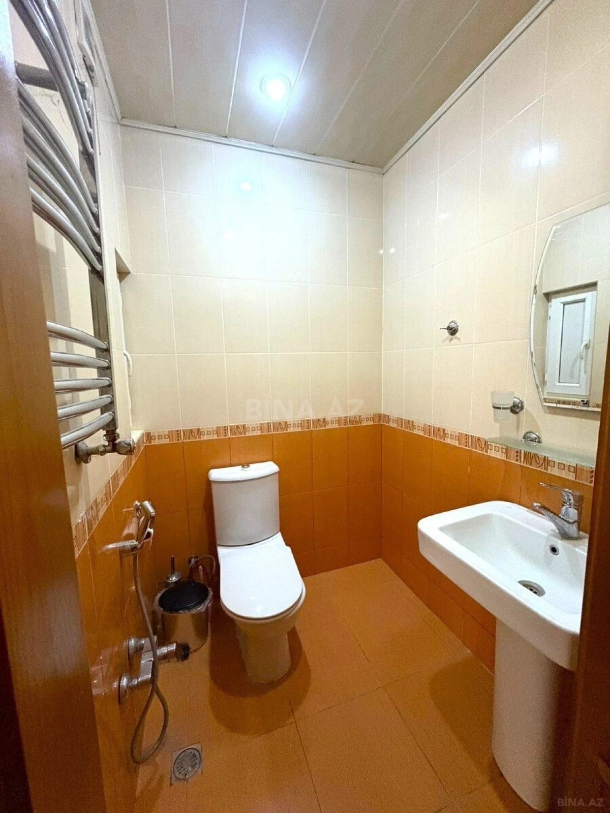 Satılır 3 otaqlı mənzil 115 m²