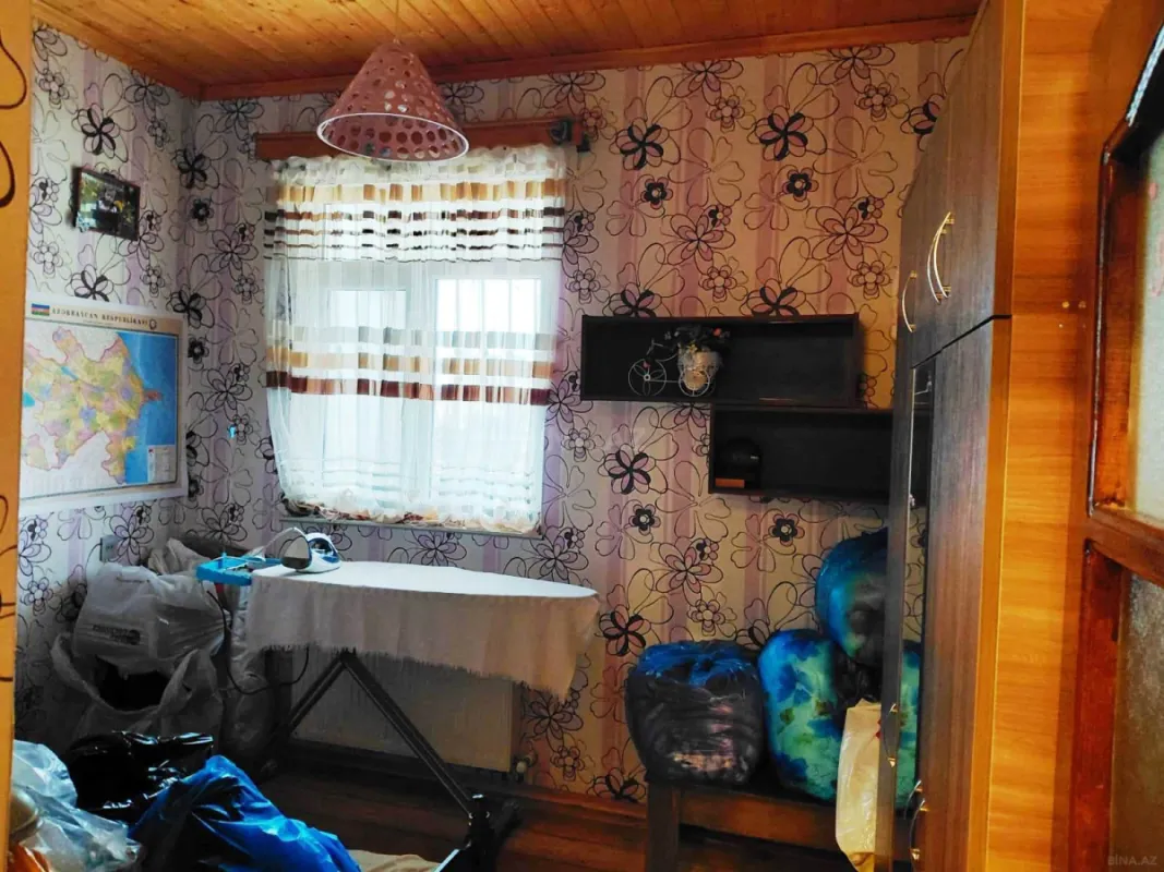 Satılır 5 otaqlı həyət evi 260 m²