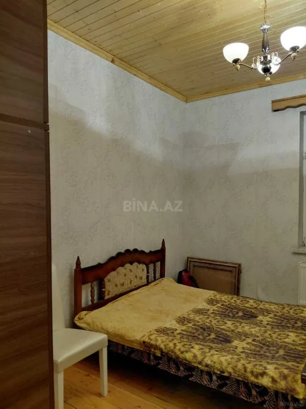 Satılır 5 otaqlı həyət evi 260 m²