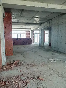 Satılır 3 otaqlı mənzil 118 m²