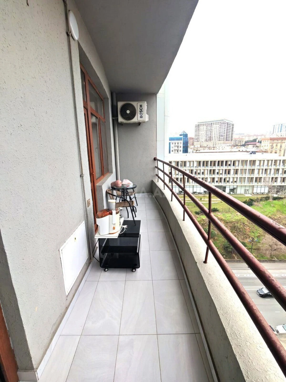Satılır 3 otaqlı mənzil 106 m²