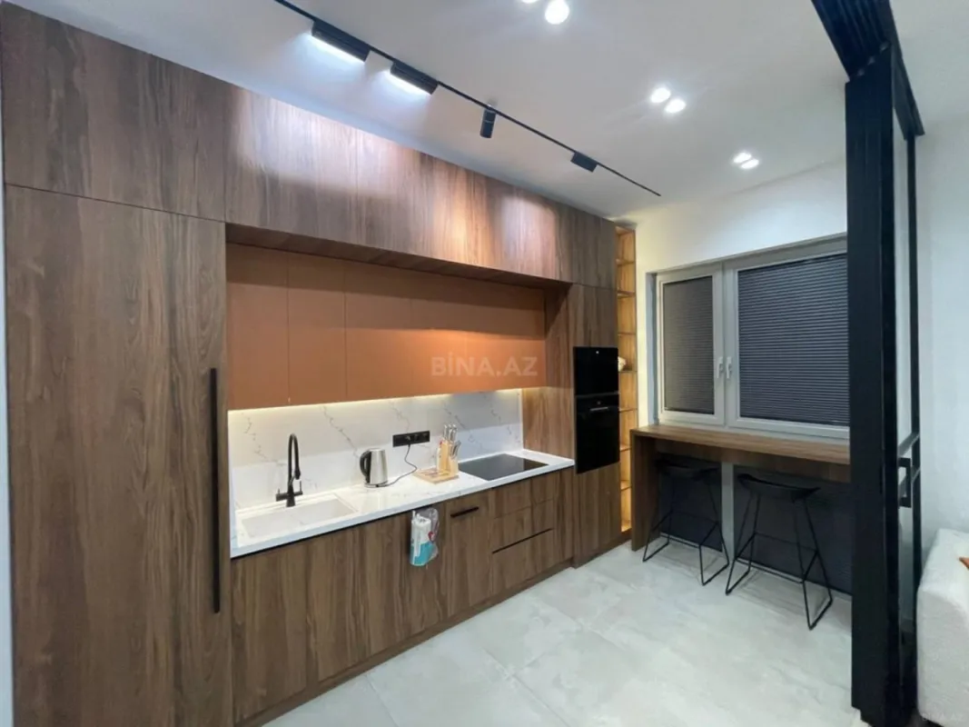 Kirayə verilir 2 otaqlı mənzil 78 m²