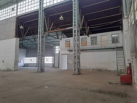 Kirayə verilir obyekt 1800 m²