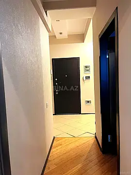 Satılır 2 otaqlı mənzil 67.5 m²