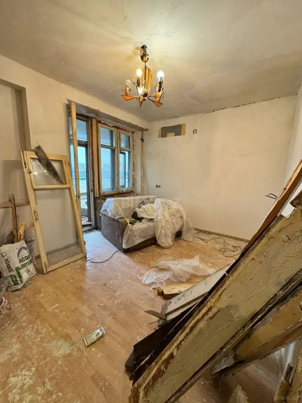 Satılır 2 otaqlı mənzil 48 m²