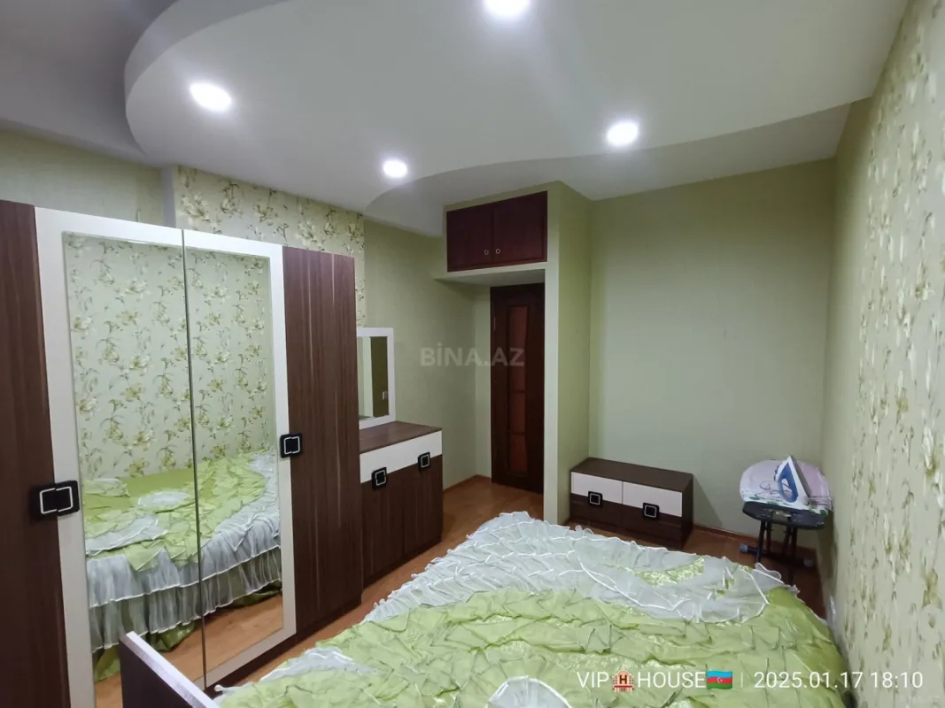 Kirayə verilir 3 otaqlı mənzil 130 m²