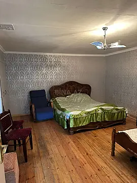 Satılır 5 otaqlı həyət evi 160 m²