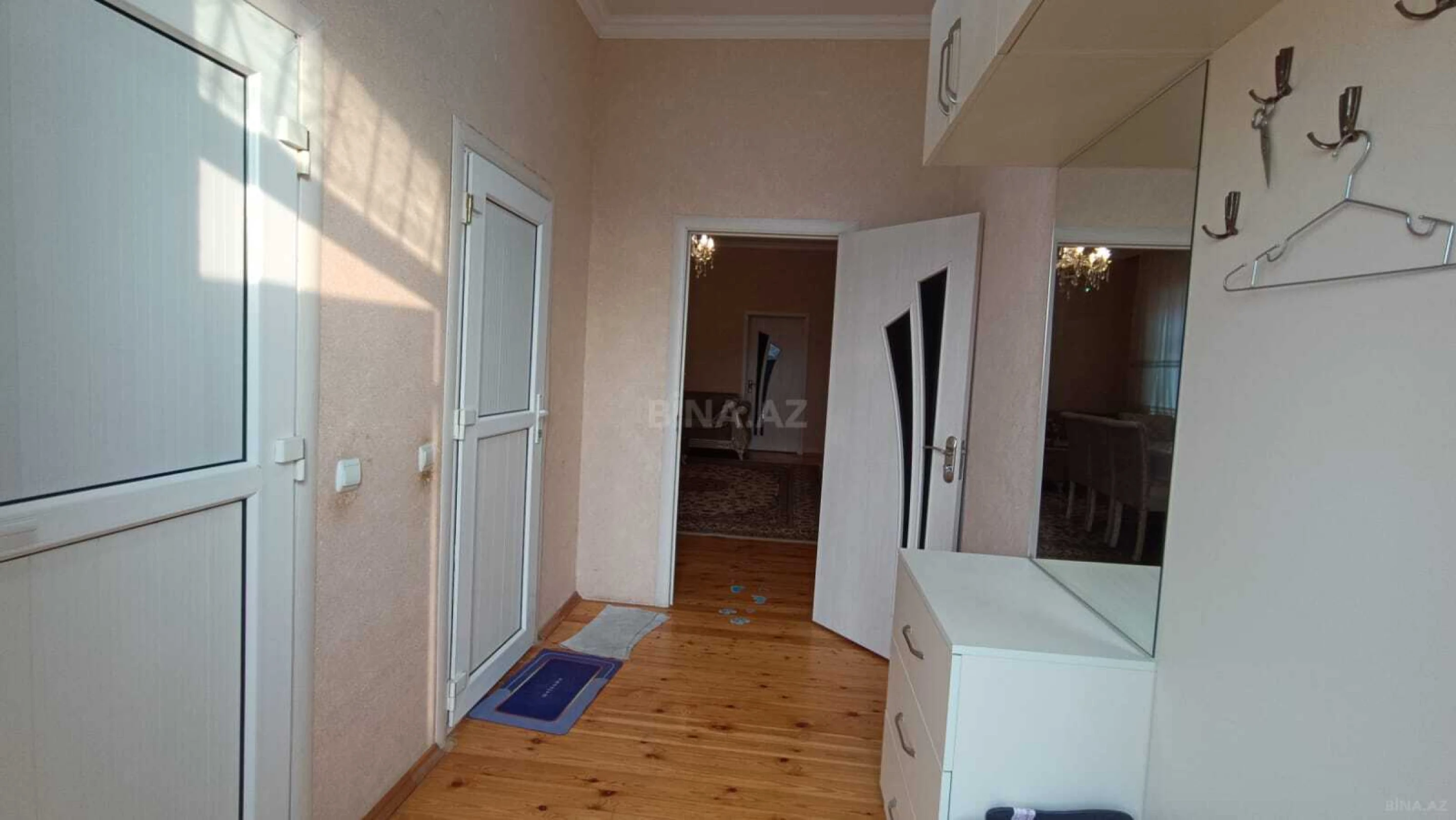Satılır 4 otaqlı həyət evi 106 m²