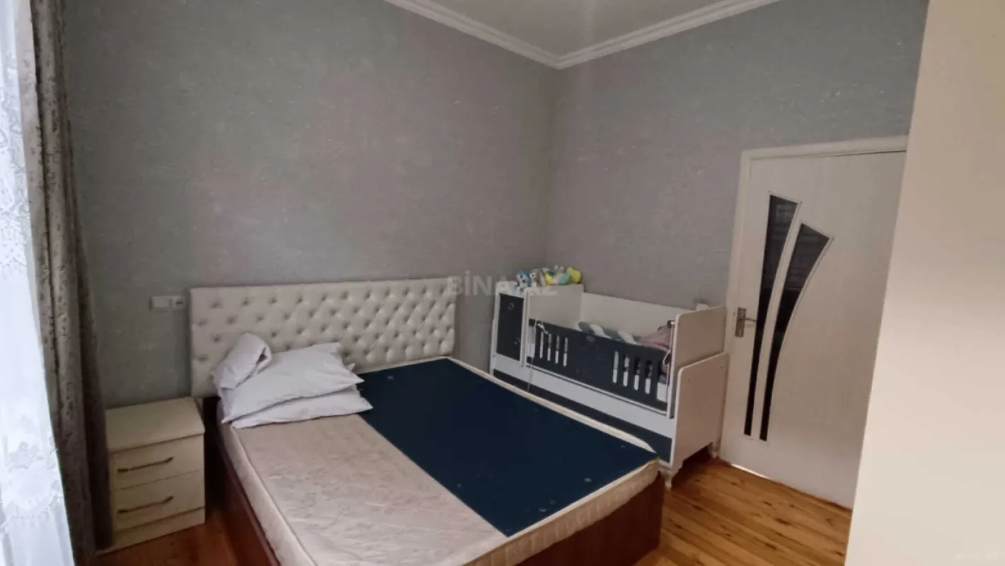 Satılır 4 otaqlı həyət evi 106 m²