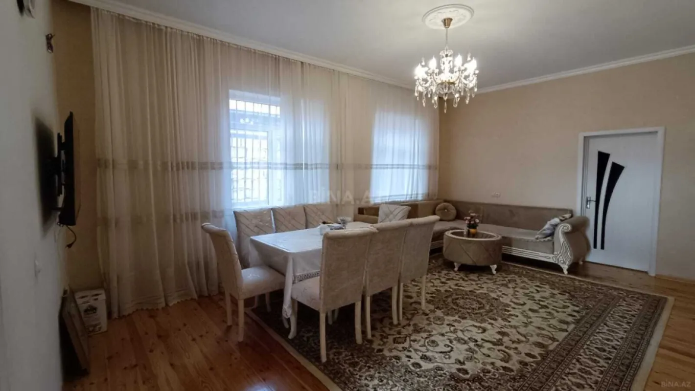 Satılır 4 otaqlı həyət evi 106 m²