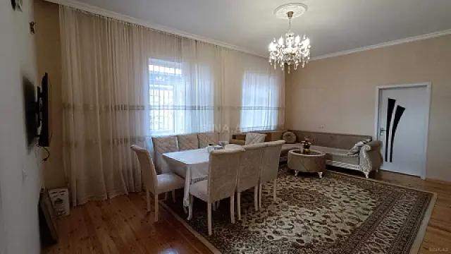 Satılır 4 otaqlı həyət evi 106 m²