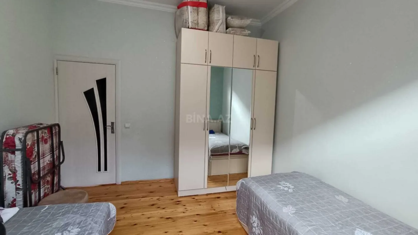 Satılır 4 otaqlı həyət evi 106 m²