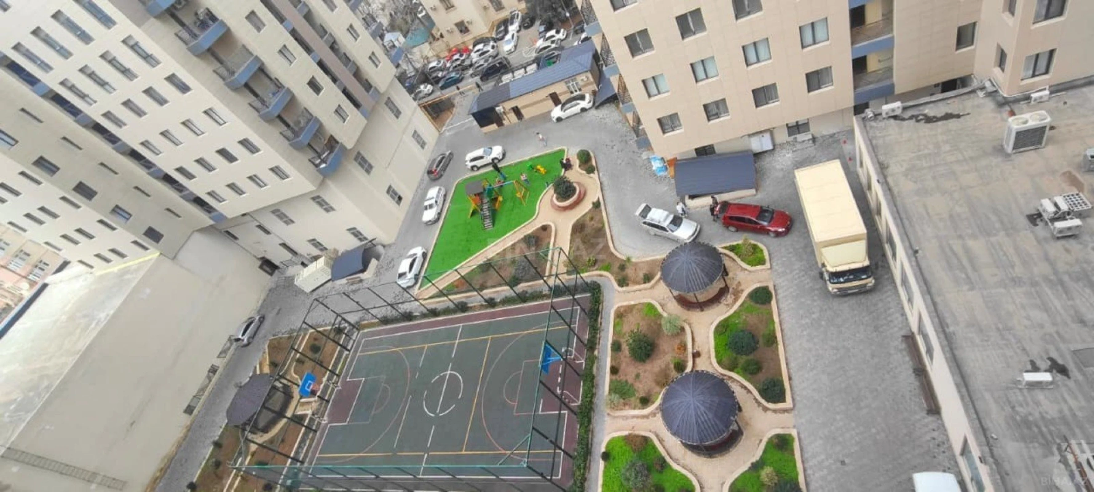 Satılır 3 otaqlı mənzil 100 m²