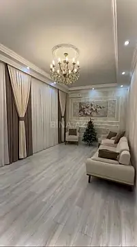Satılır 4 otaqlı həyət evi 180 m²