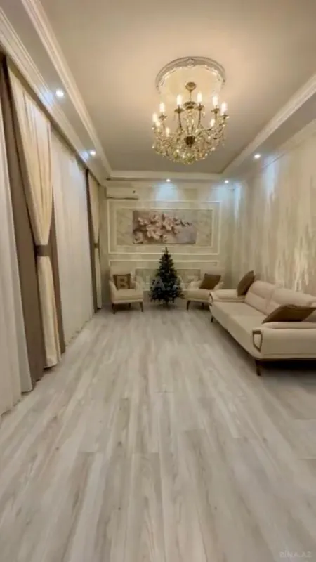 Satılır 4 otaqlı həyət evi 180 m²