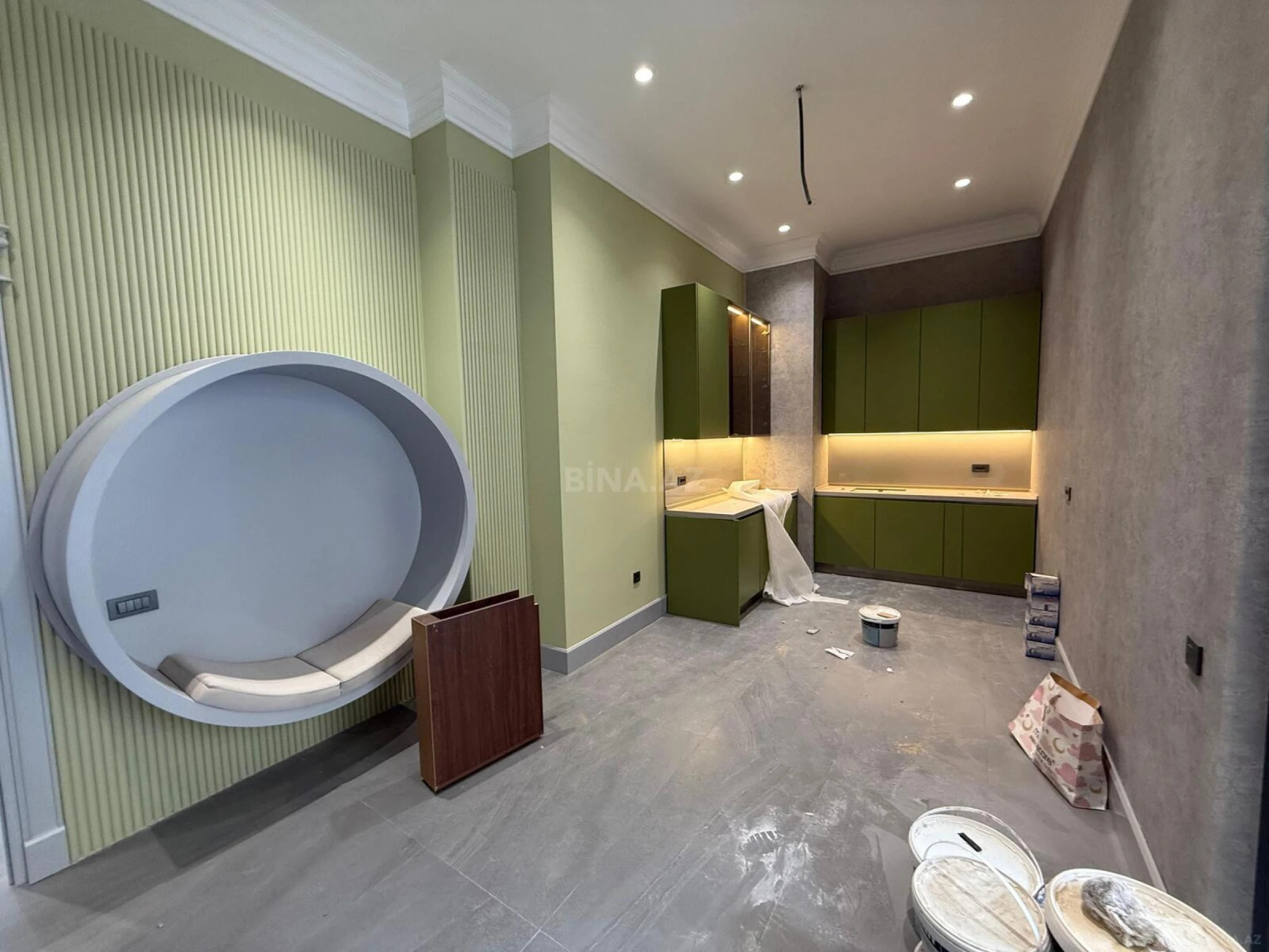 Kirayə verilir 4 otaqlı ofis 225 m²