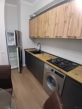 Kirayə verilir 2 otaqlı mənzil 70 m²