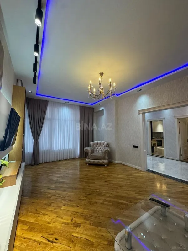 Satılır 4 otaqlı həyət evi 165 m²