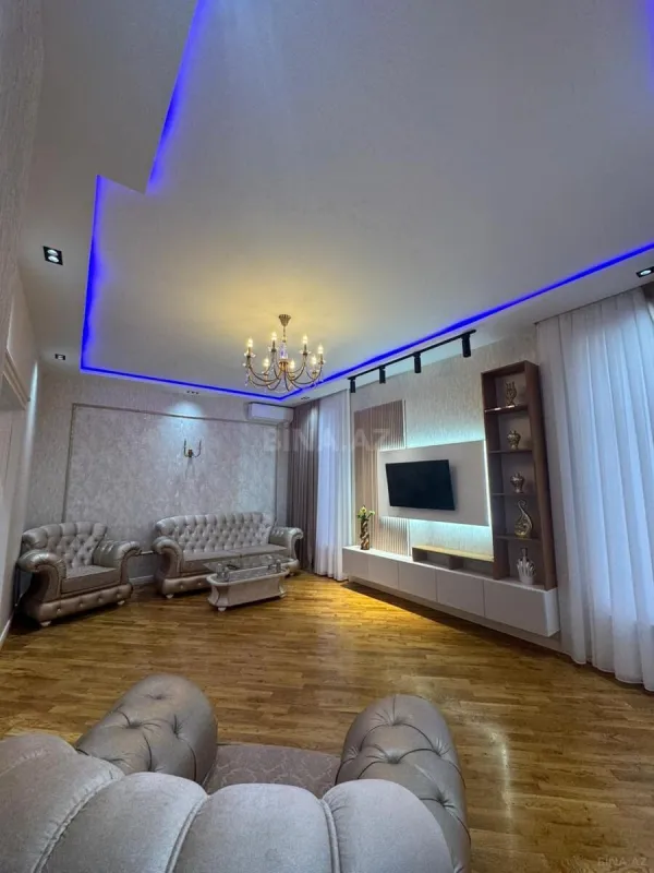 Satılır 4 otaqlı həyət evi 165 m²