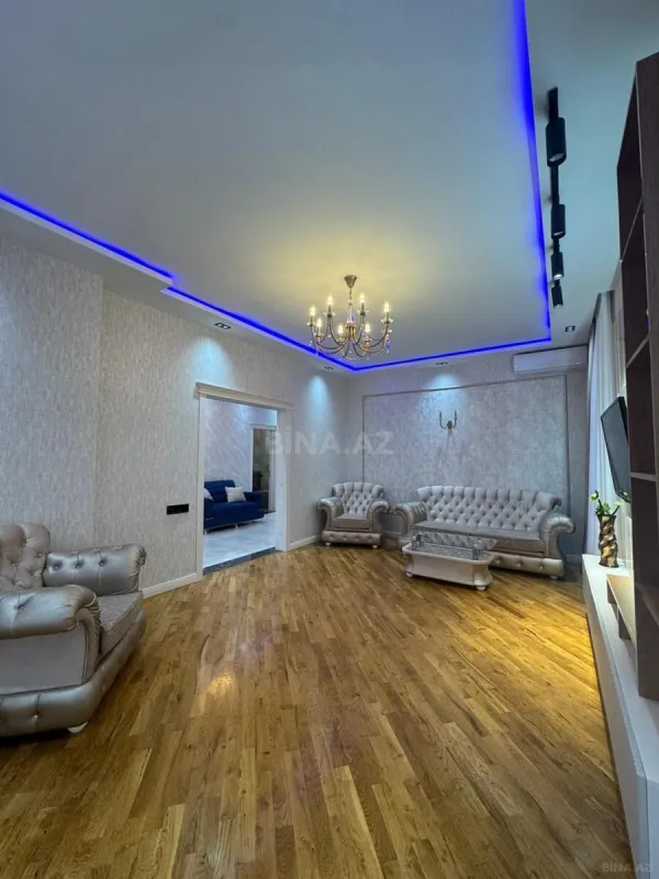 Satılır 4 otaqlı həyət evi 165 m²
