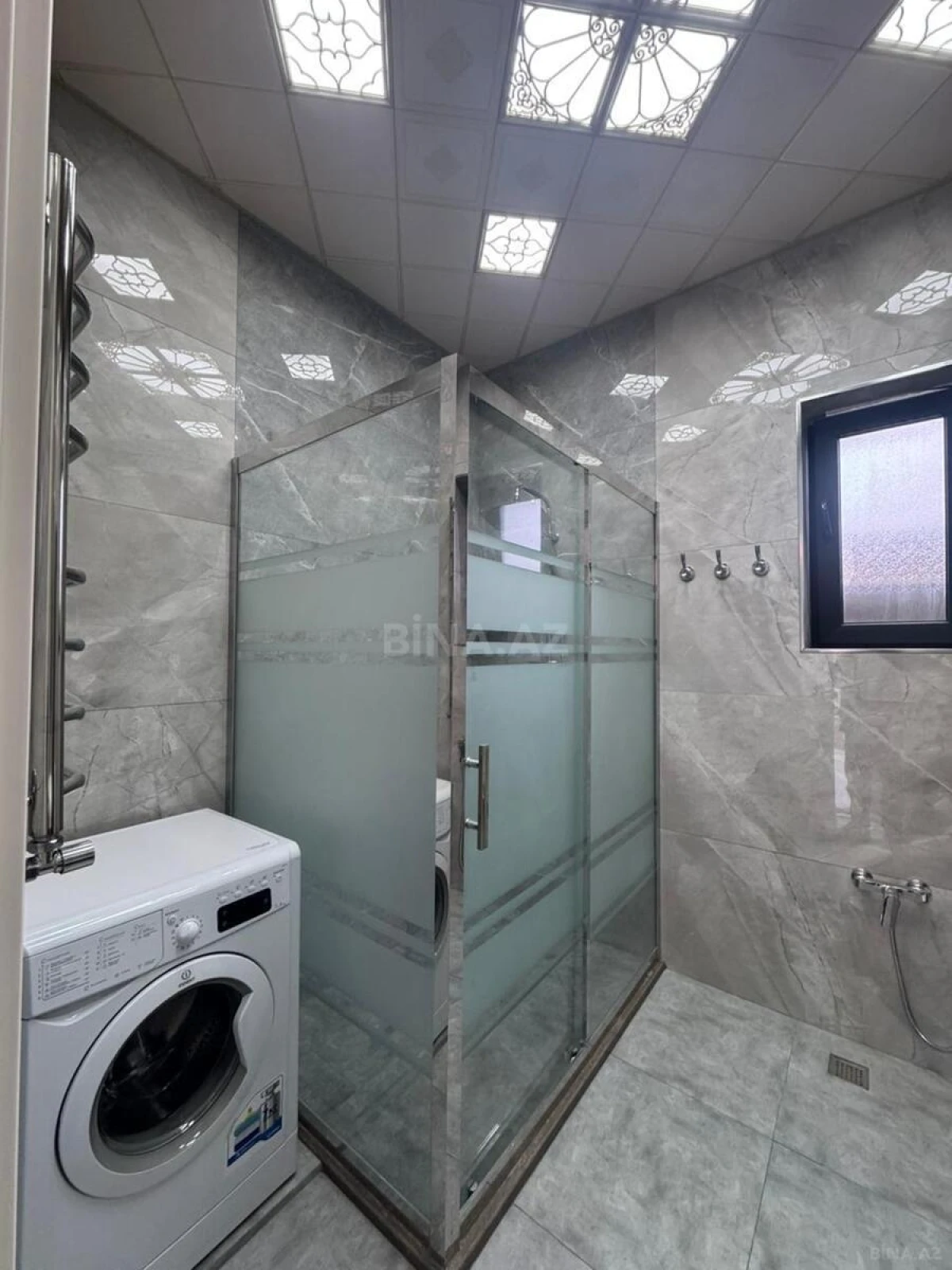 Satılır 4 otaqlı həyət evi 165 m²
