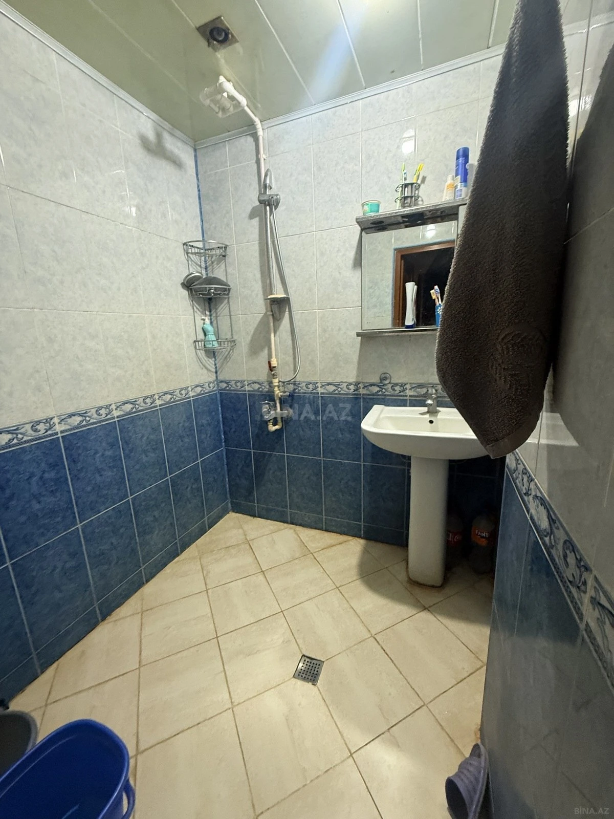 Satılır 5 otaqlı mənzil 110 m²