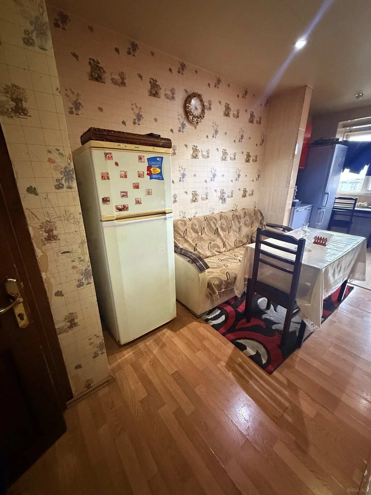 Satılır 5 otaqlı mənzil 110 m²