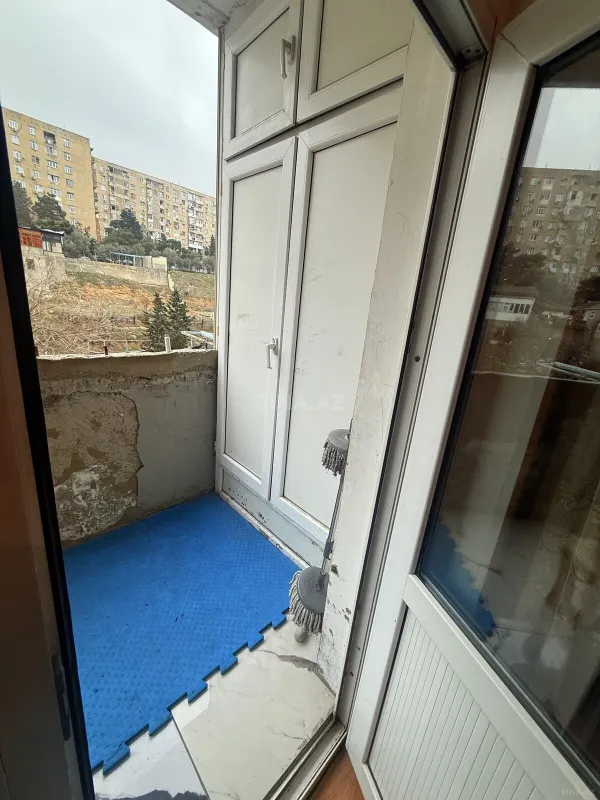 Satılır 5 otaqlı mənzil 110 m²