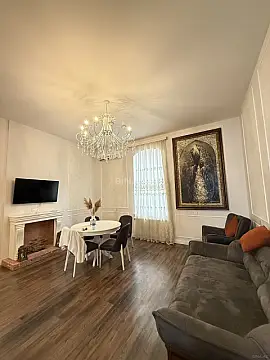 Satılır 2 otaqlı mənzil 80 m²