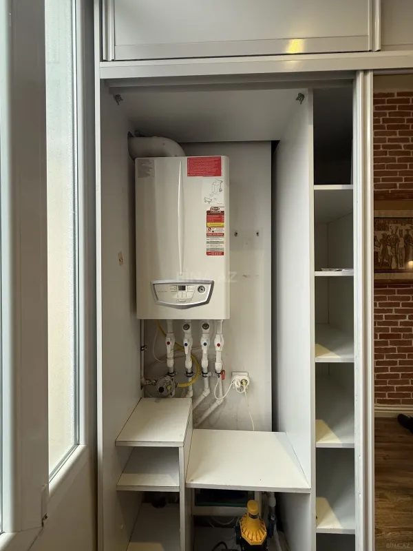 Satılır 2 otaqlı mənzil 80 m²