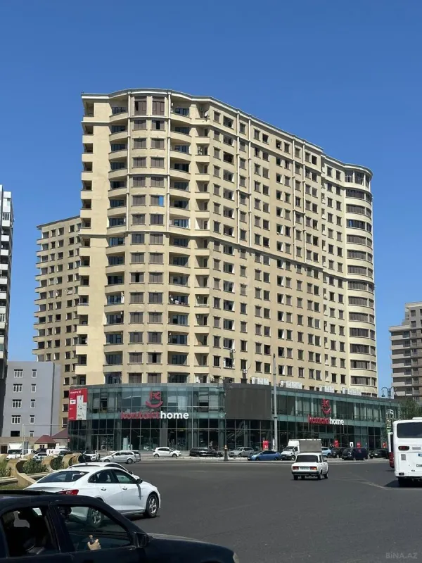 Satılır 3 otaqlı mənzil 145 m²