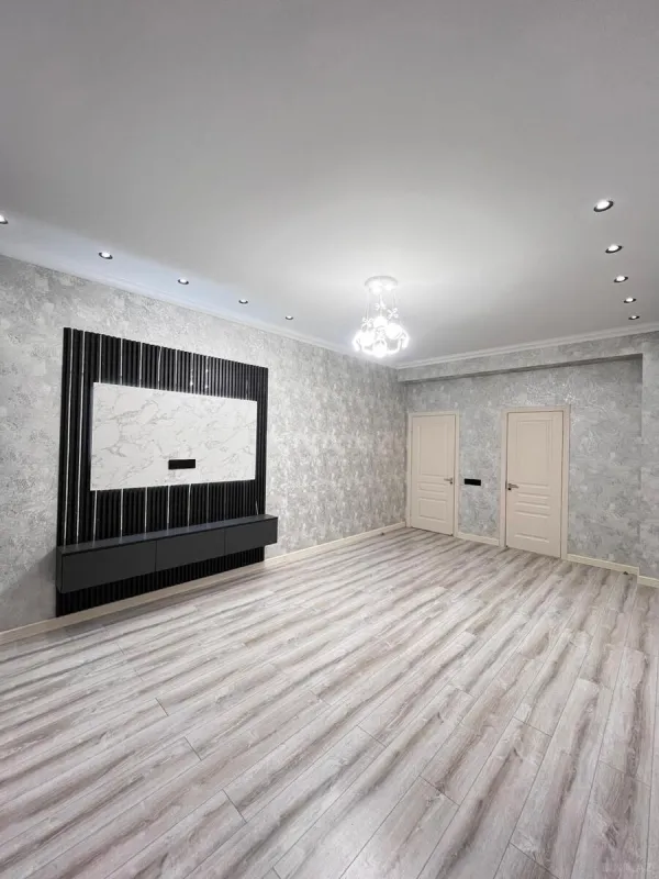 Satılır 3 otaqlı mənzil 145 m²