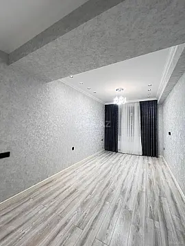 Satılır 3 otaqlı mənzil 145 m²