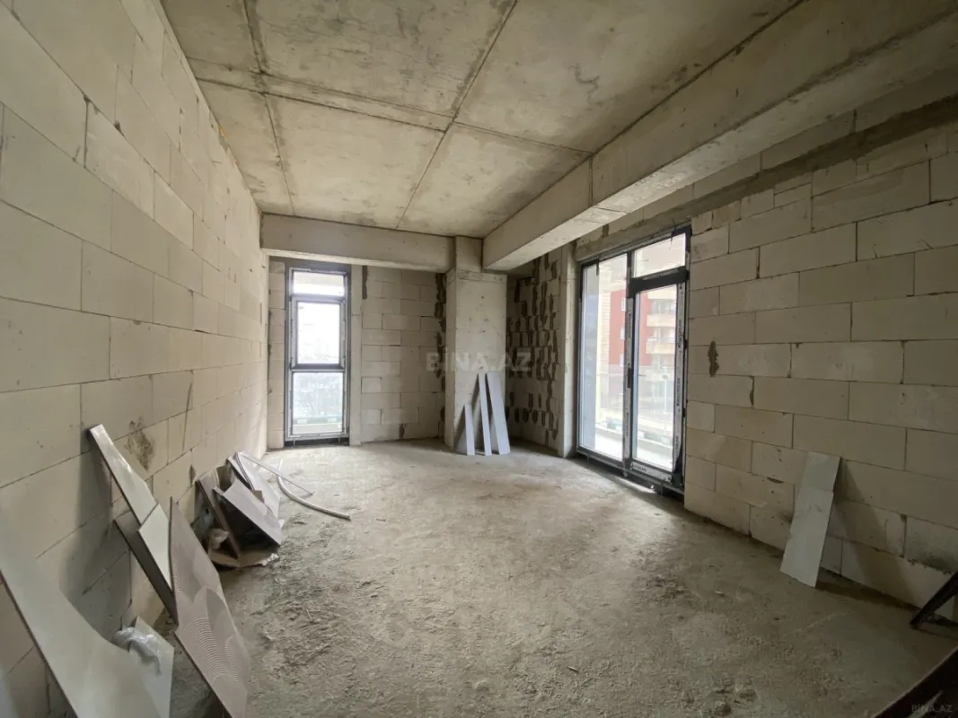 Satılır 2 otaqlı mənzil 56 m²