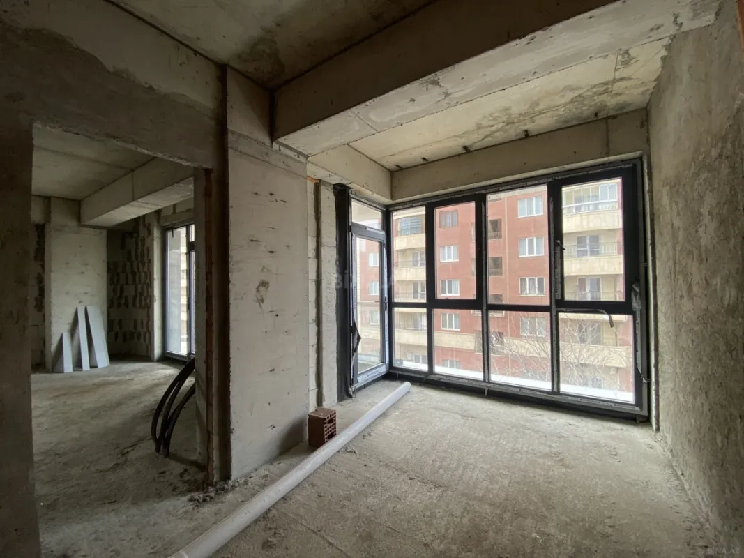 Satılır 2 otaqlı mənzil 56 m²